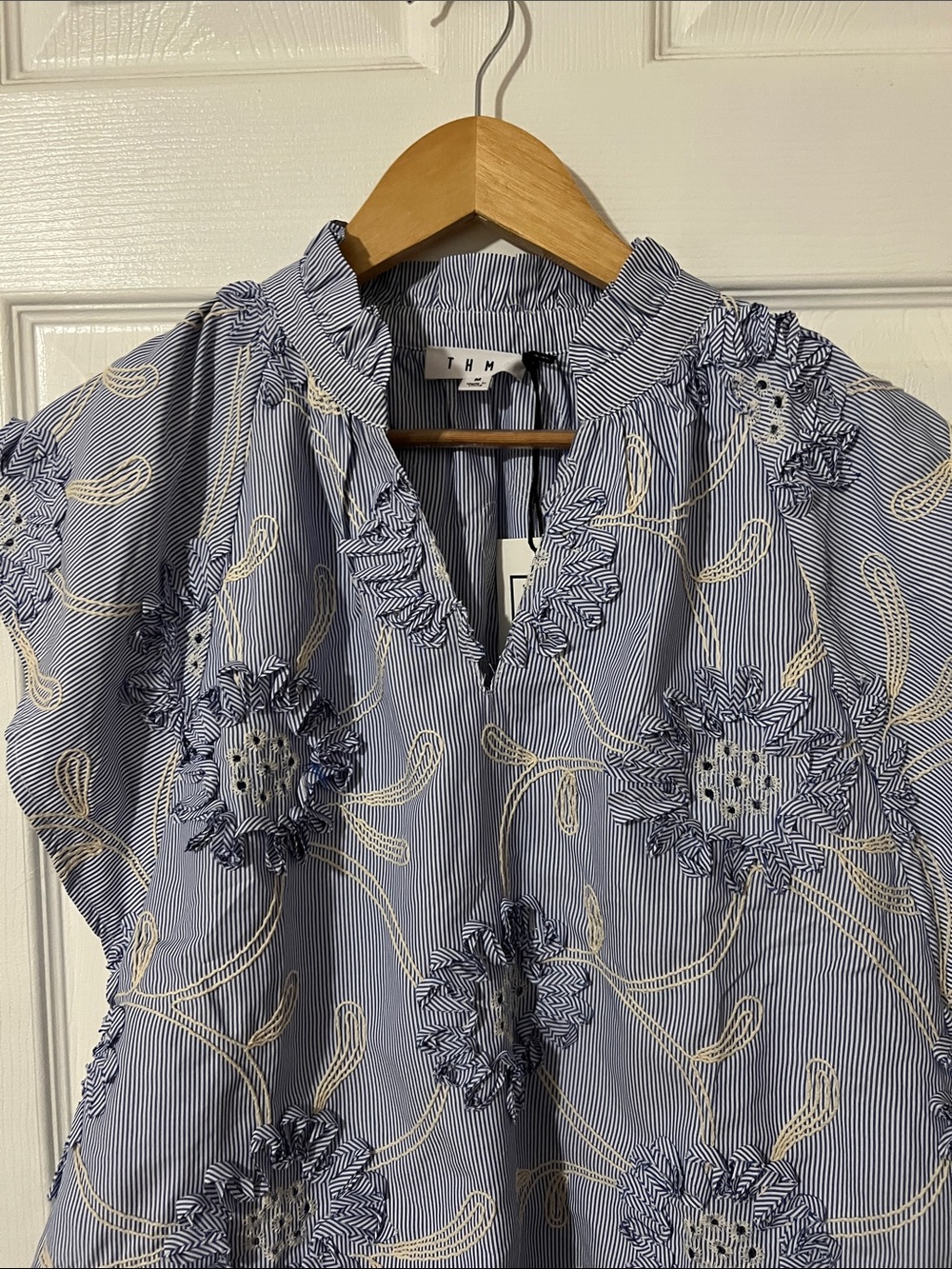 NWT THML Blouse Top Shirt Medium Blue - Picture 2 of 10
